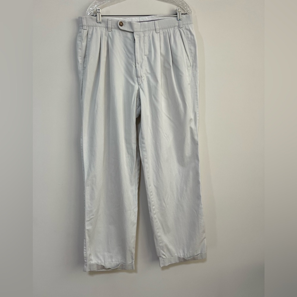 Hiltl Men’s Khaki Pants. Excellent Condition